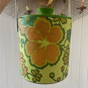 Groovy flower vintage retro container ice bucket